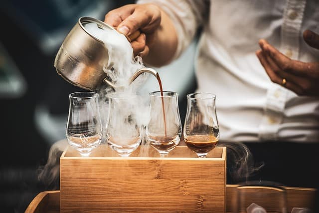 Cafes and Paladares in Havana: Where to Eat and Feel Good
