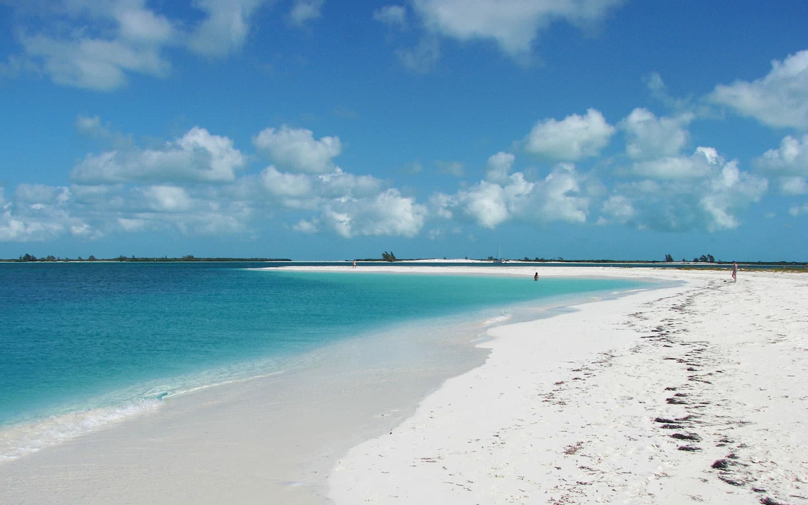 Family Adventures in Cuba: From Beaches to Cities